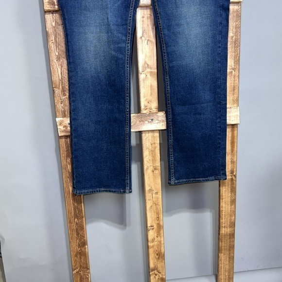 Men’s straight Old Navy built in flex jeans. Size 36 x 32. NWT. - Picture 3 of 8
